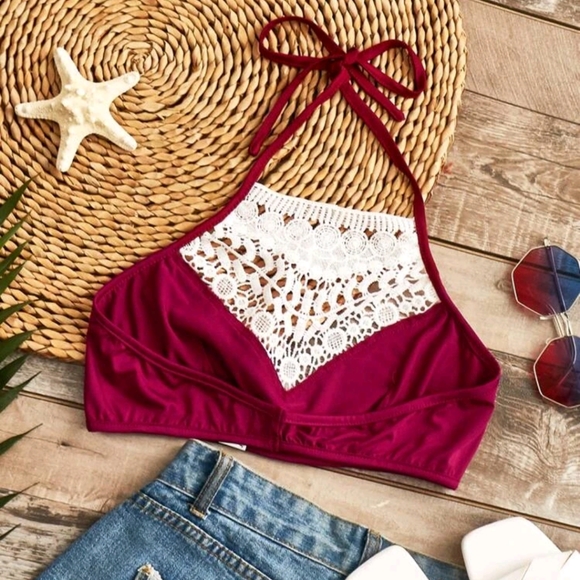 Boho Lace Front Cropped Halter - Picture 2 of 4